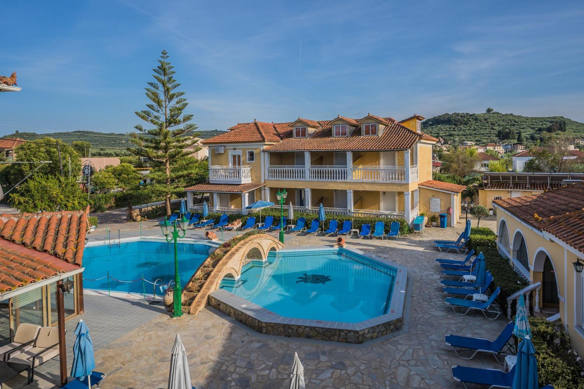 Elpida Hotel Alykanas  Buitenkant foto